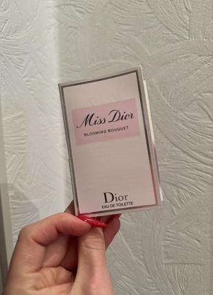 Dior miss dior blooming bouquet туалетная вода для женщин