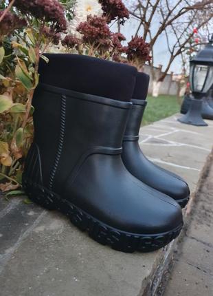 Резиновые сапоги