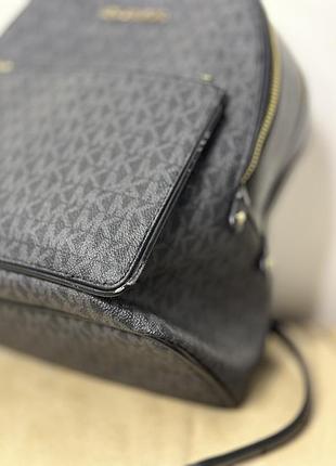 Рюкзак сірий michael kors medium6 фото