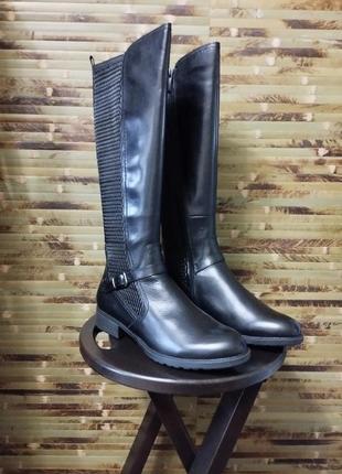 Демисезонные женские сапоги