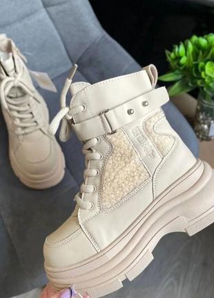 Черевики для дівчат