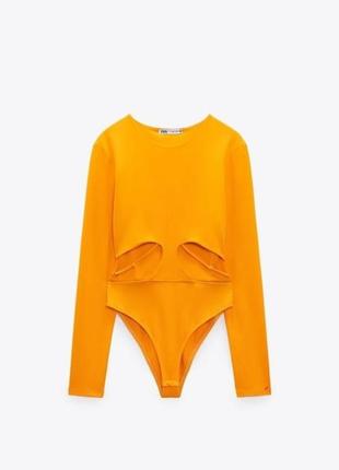 Новое яркое боди с прорезями zara размер s-m