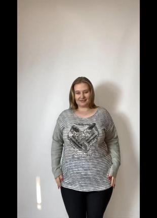 Свитер праздничный