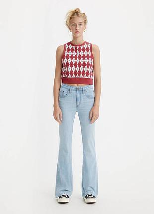 Расклешенные женские джинсы levi's 726