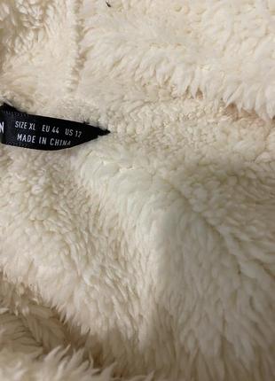 Пушистая кофта с капюшоном5 фото