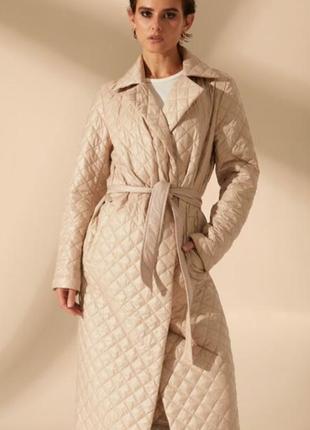 Нова куртка-пальто міді стьобане.