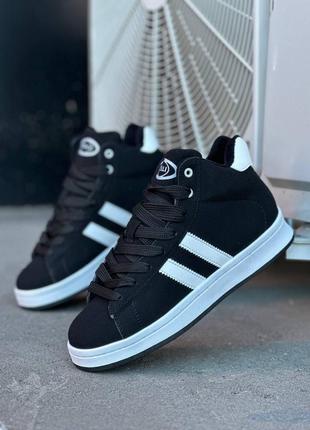 Кросівки з утепленням