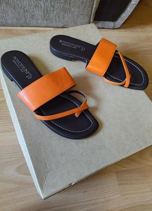 Шкіряні шльопанці,шльопки,в'єтнамки,мюлі,сандалі,італія