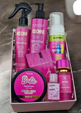 Подарочный бокс косметики для девушки в подарок barbie