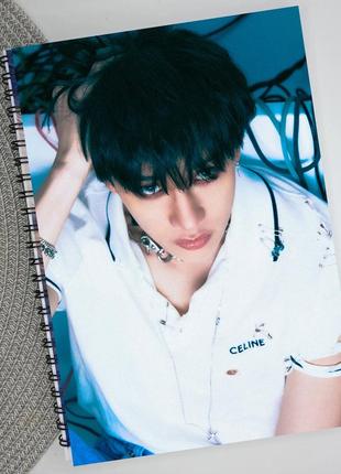 Блокнот бан кристофер stray kids