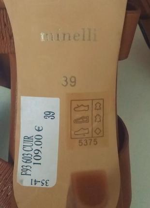 Босоніжки шкіряні на підборах шпильки