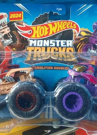 Hot wheels monster trucks 1:64 hotweiler vs scratch attack hwn66 хот-вілс монстер трак хотвейлер і скретч атак