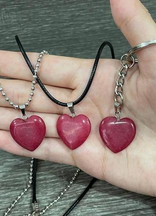 Кулон с натуральным камнем турмалин в форме сердечка на цепочке в подарочной коробочке