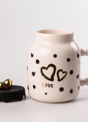 Кружка керамическая creative show ceramic cup 400мл с крышкой чашка с крышкой белая в черный горошек2 фото
