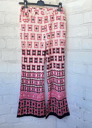 Супер крутые брюки клеш zara