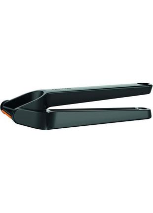 Пресс для чеснока fiskars functional form (f-1028361)
