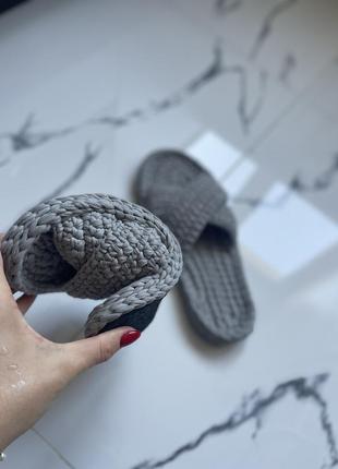 Вязаные тапочки для дома ручной работы. handmade4 фото