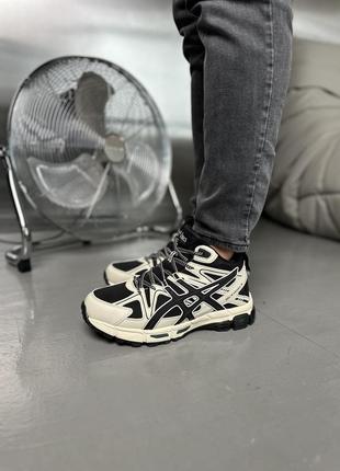 Зимние кроссовки asics gel-kahana 8 high beige black fur