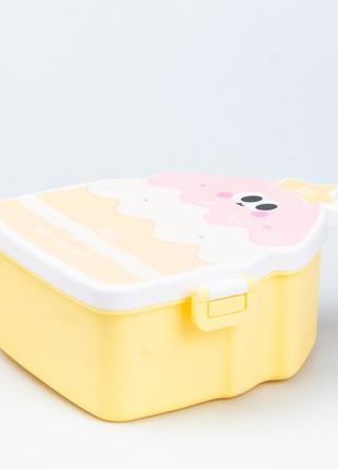 Детский ланч бокс на две секции 950 мл пластиковый с вилкой и ложкой "пирожное" желтый/розовый3 фото