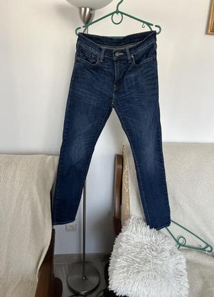 Джинси- слім