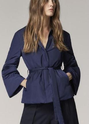 Шикарна курточка в стилі кімоно на поясі синього кольору massimo dutti made in vietnam