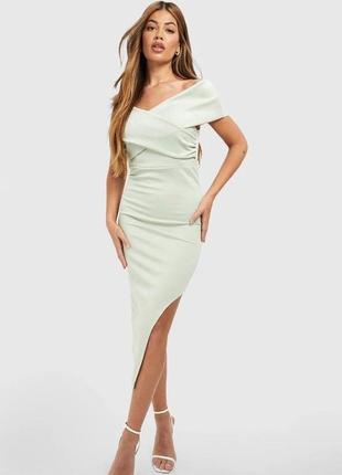 Платье мятного цвета