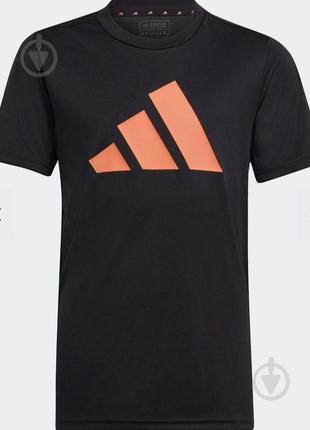 Футболка adidas черея футболка з логотипом адідас