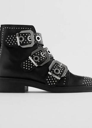 Шкіряні черевики zara з закльопками 40-41