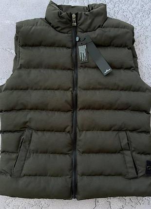 Жилет  stone island