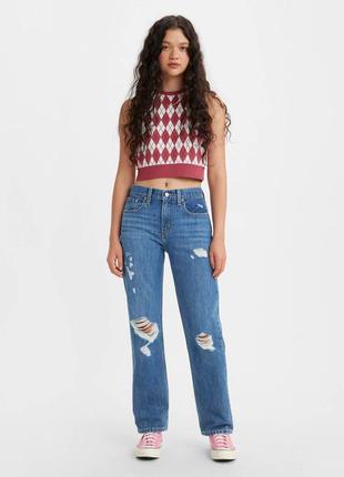Женские джинсы low pro levi's с рваными деталями