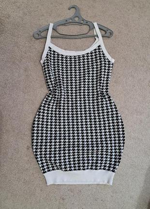 Платье плотный трикотаж