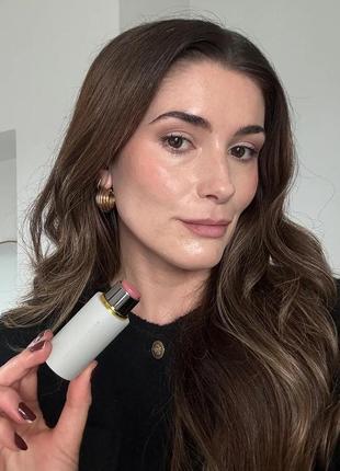 Westman atelier baby cheeks lip + cheek cream blush stick кремовые румяна в стоке оттенок petal10 фото