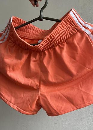 Шорти adidas спортивні жіночі xs-s