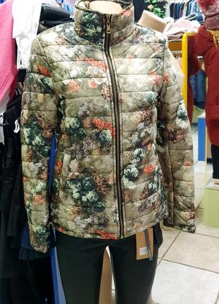 Демисезонная курточка