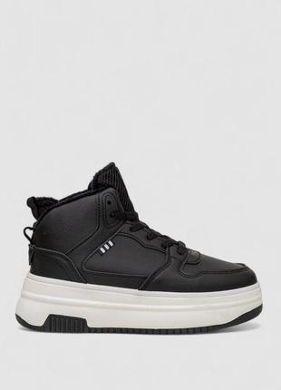 Кроссовки женские зимние на меху, цвет черно-белый, 248ram09