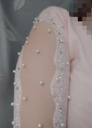 Кофта женская в камушками и бухах