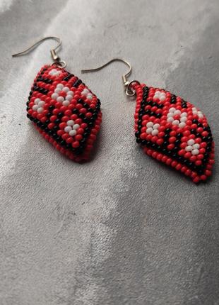 Серьги из бисера