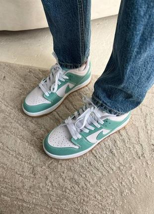 Женские кроссовки nike sb dunk low mint