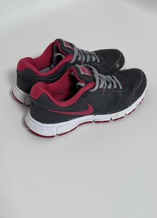 Кроссовки nike