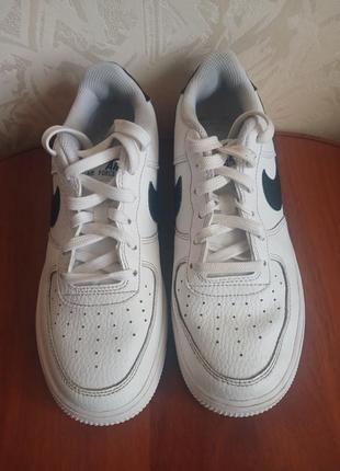 Кроссовки nike