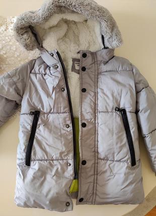 Зимова курточка на хлопчика