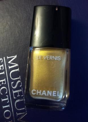 Замечательный лак от chanel. франция.