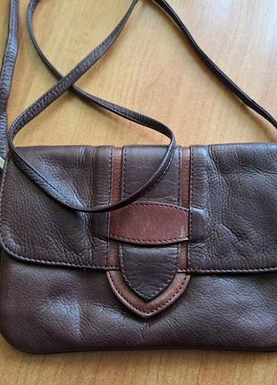 Вінтажна коричнева шкіряна сумочка фірми arrogance