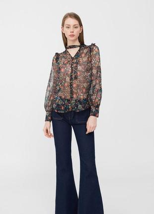 Блузка с рюшами и принтом mango
