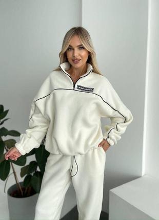 Теплый спортивный костюм