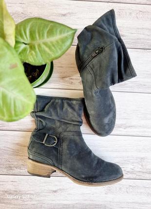 Кожаные женские сапоги 39 матовые