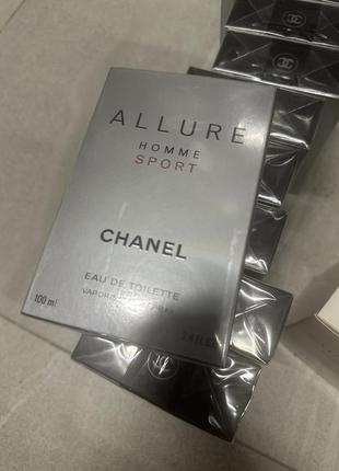 Chanel Pre-Owned bijoux-print silk scarf