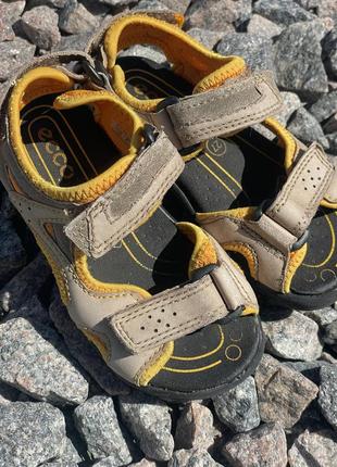 Босоніжки для хлопчика ecco р.27