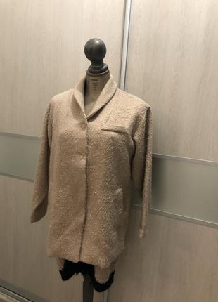 Полупальто італія