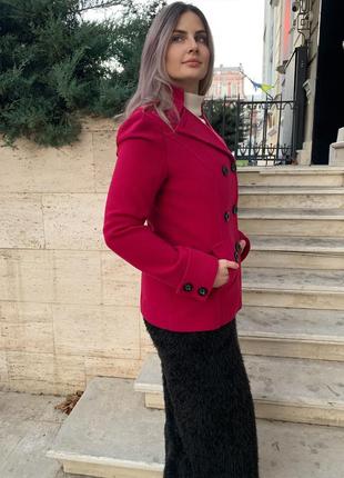 Новий жіночий малиновий піджак малиновий жакет жіноче малинове коротке пальто напівпальто раз m-l2 фото